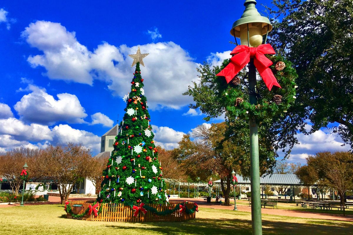 9 Greatest Places To Celebrate Christmas 2023 In Texas